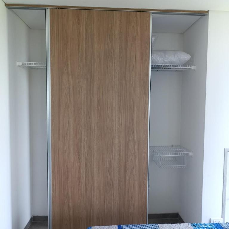 Dpto a estrenar zona Norte frente a Univalle 7mo anillo - Apartamento de 1 dormitorio - 32