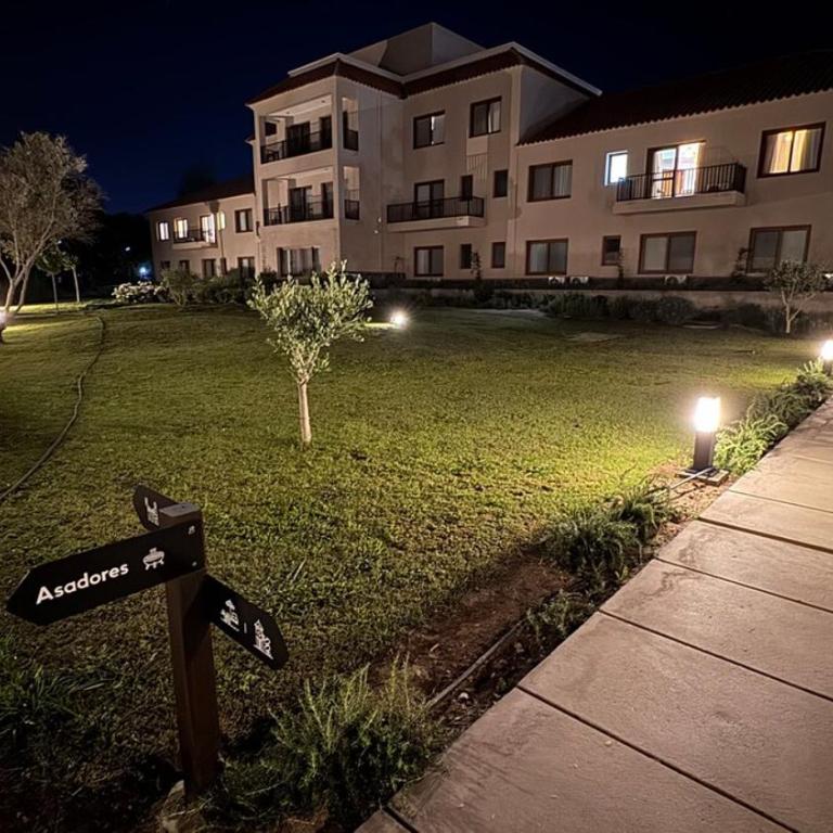 Vista Montañas y Viñas - Apartamento Deluxe de 2 dormitorios con balcón - 24