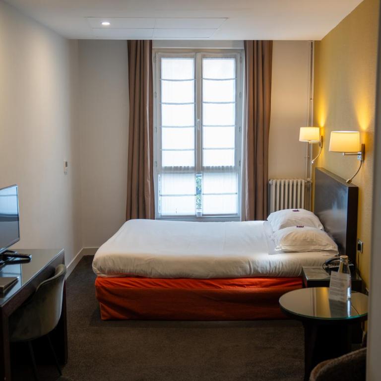 Grand Hôtel d'Orléans - Camera Superior Matrimoniale/Doppia con Letti Singoli - 1