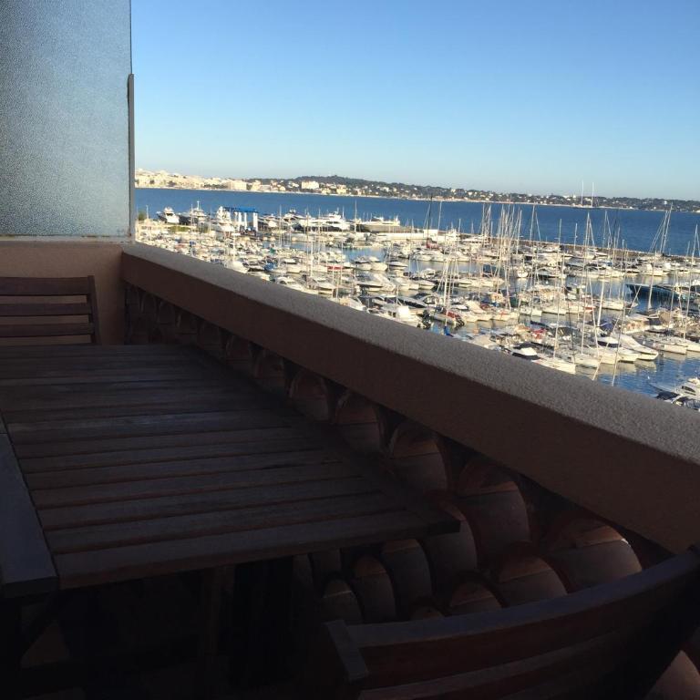 Amazing View Port Golfe-Juan and Garage - Studio - Vue sur Mer - 28
