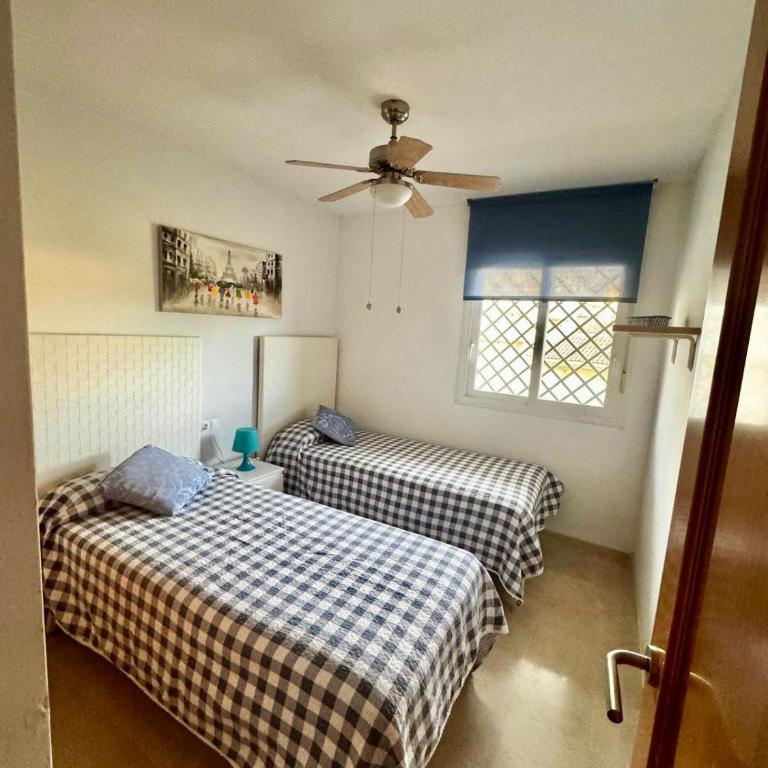 CASA PERFECTA PARA PAREJAS Y FAMILIA (MANILVA) - Apartamento de 2 dormitorios - 11