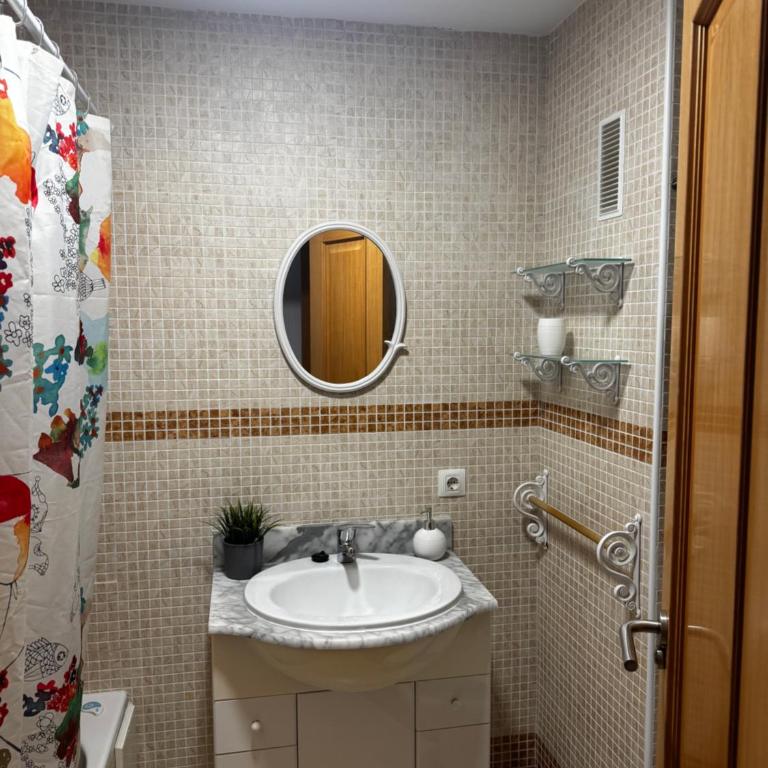 CASA PERFECTA PARA PAREJAS Y FAMILIA (MANILVA) - Apartamento de 2 dormitorios - 24