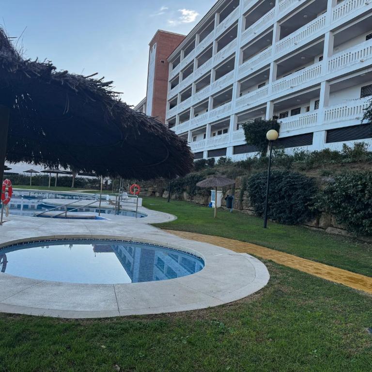 CASA PERFECTA PARA PAREJAS Y FAMILIA (MANILVA) - Apartamento de 2 dormitorios - 6