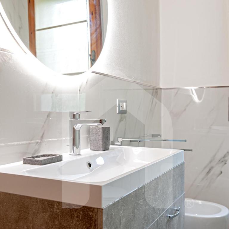 Homiday- Cozy House- Ospedale Aeroporto - Appartamento con 1 Camera da Letto - 5