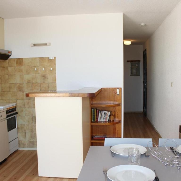 Appartement avec grande terrasse vue panoramique GN400-024 - Appartement 3 Chambres - 8