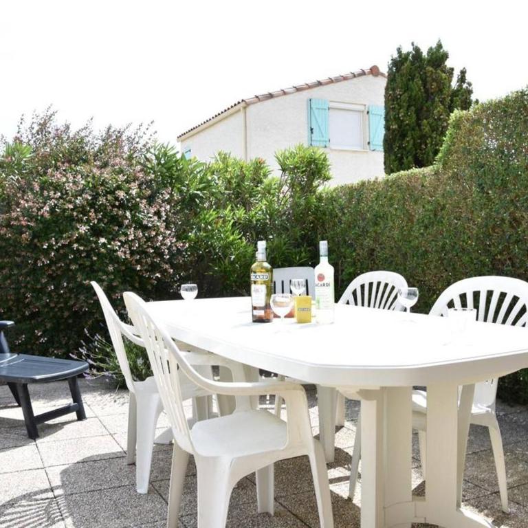 Villa avec terrasse et garage proche plage GA120-038 - Maison 4 Chambres - 3