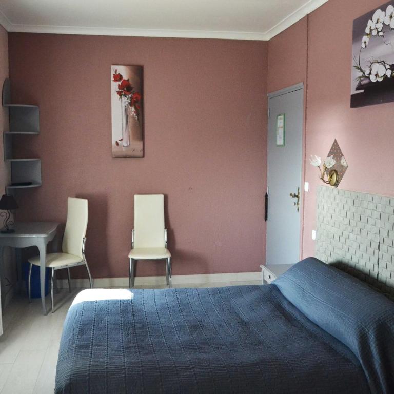 Hôtel Le Dauphin Bleu - Chambre Double Premium avec Salle de Bains - Vue sur Mer - 1