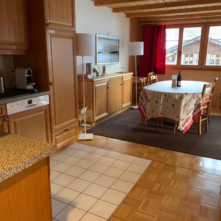 Magnifique appartement - Apartment mit 2 Schlafzimmern - 3