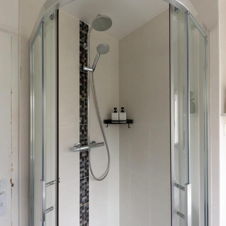 Bel appartement pour 8 personnes à 15 minutes CDG - Appartamento - 38