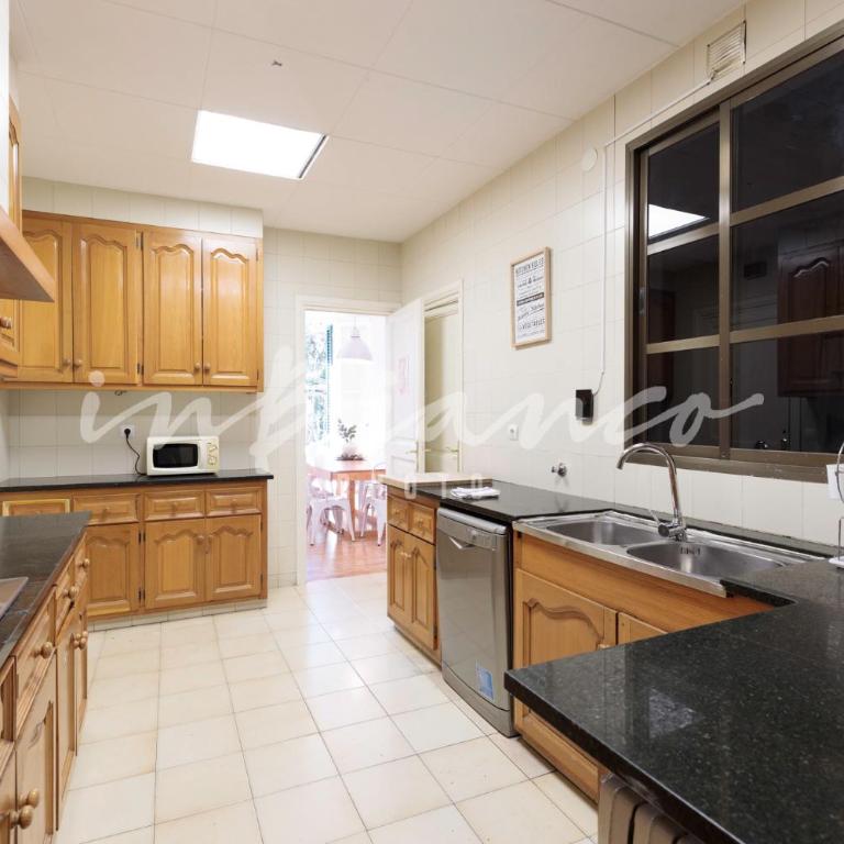 Be Barcelona Plaza Catalunya - Six-Bedroom Apartment - Balmes, 23 - 19
