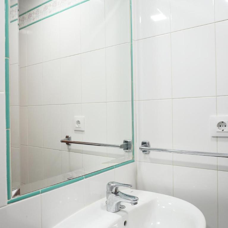 Aluche 2 Apartment - One-Bedroom Apartment - 13