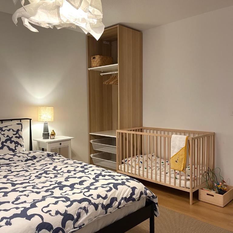 NEW renovated 2BR City Apartment - Apartment mit 2 Schlafzimmern - 3
