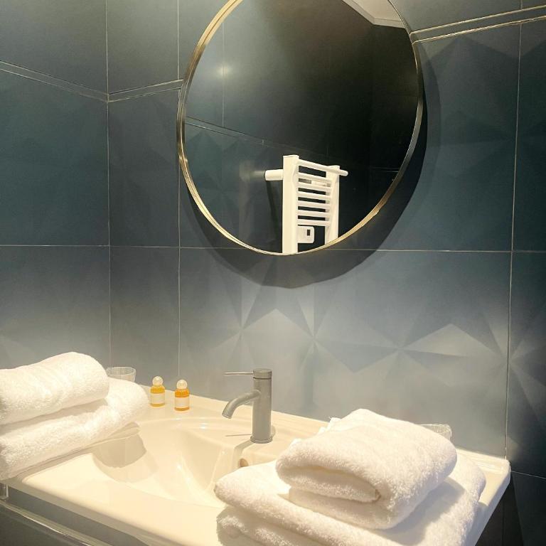 Le mas de Camassade - Chambre Double avec Salle de Bains Privative - 3