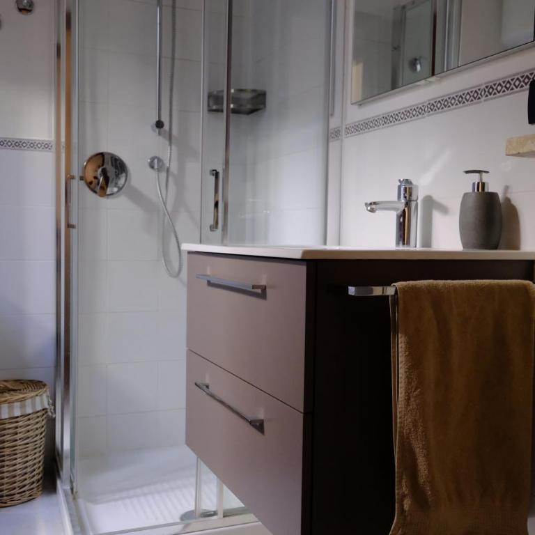 Chez soi verona - Appartamento con 2 Camere da Letto - 10