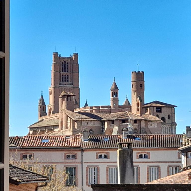 PIED A TERRE DE CHARME - 80 m2 - Hyper centre - Parking - Apartamento - 3