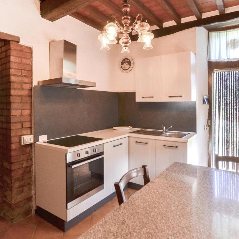 Amazing Home In Cortona - Casa Vacanze con 1 Camera da Letto - 2