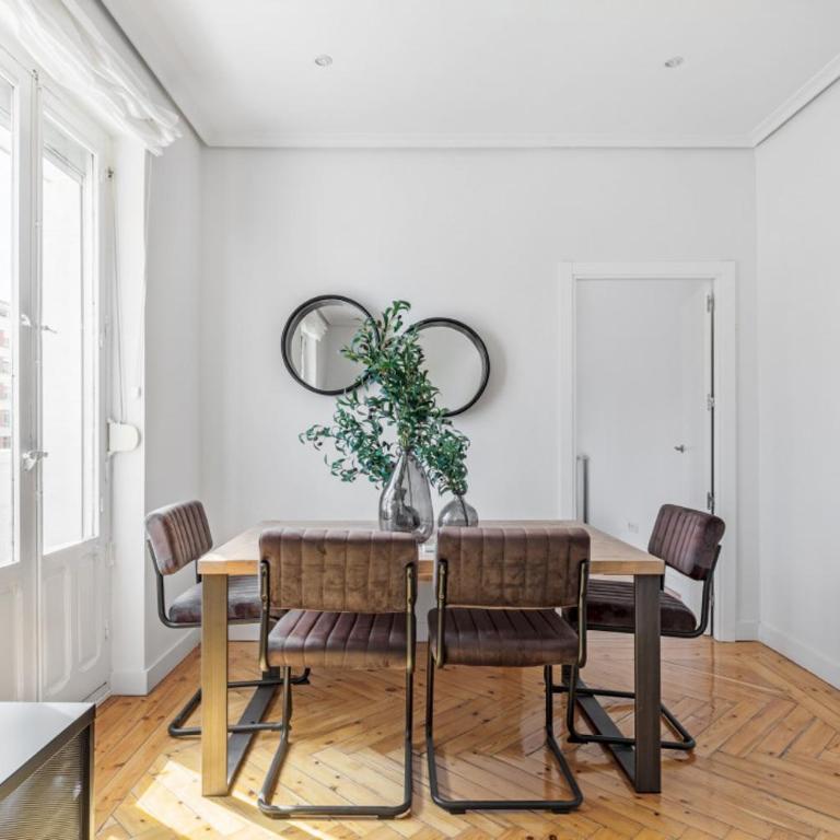 Refurbished and Bright-4Bedrooms 2Bathrooms - Goya - Apartment - 6