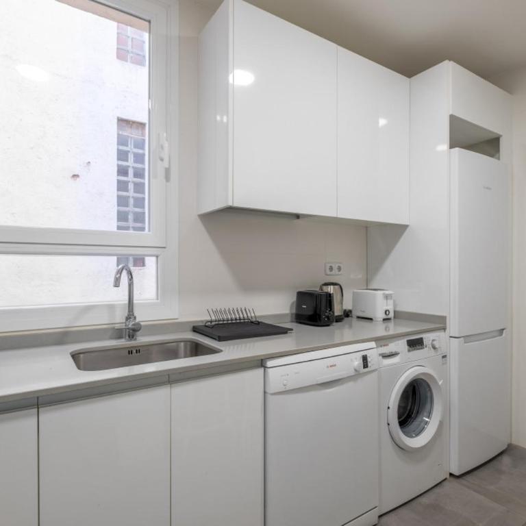 Spacious apartment-4Bedrooms 2Bathrooms - Goya - Apartment - 16