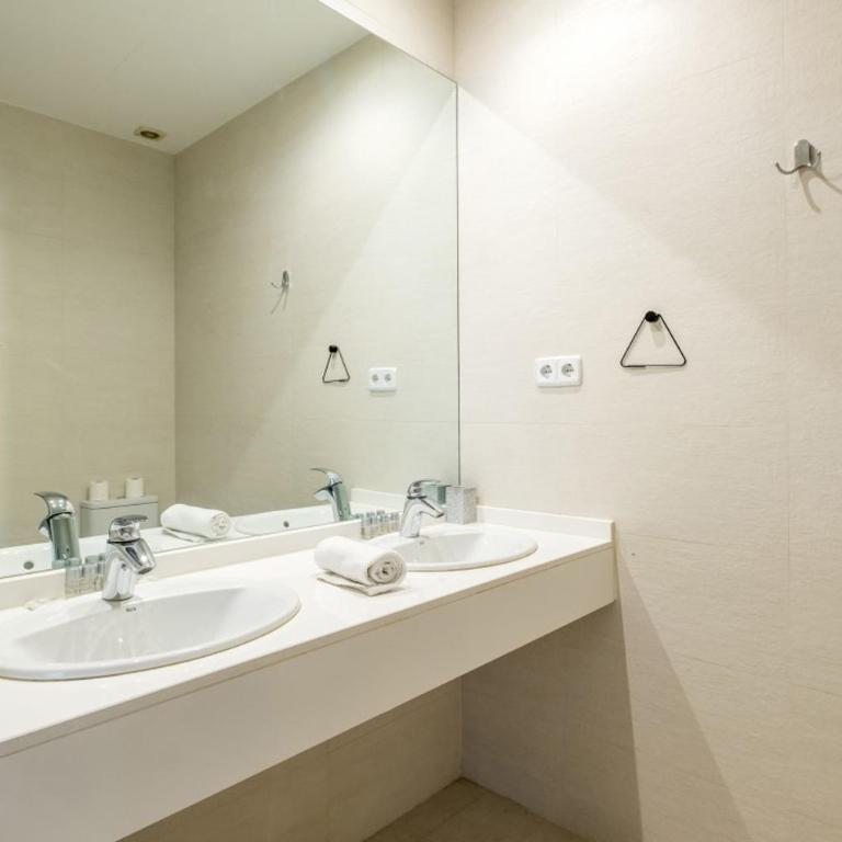 Spacious apartment-4Bedrooms 2Bathrooms - Goya - Apartment - 19