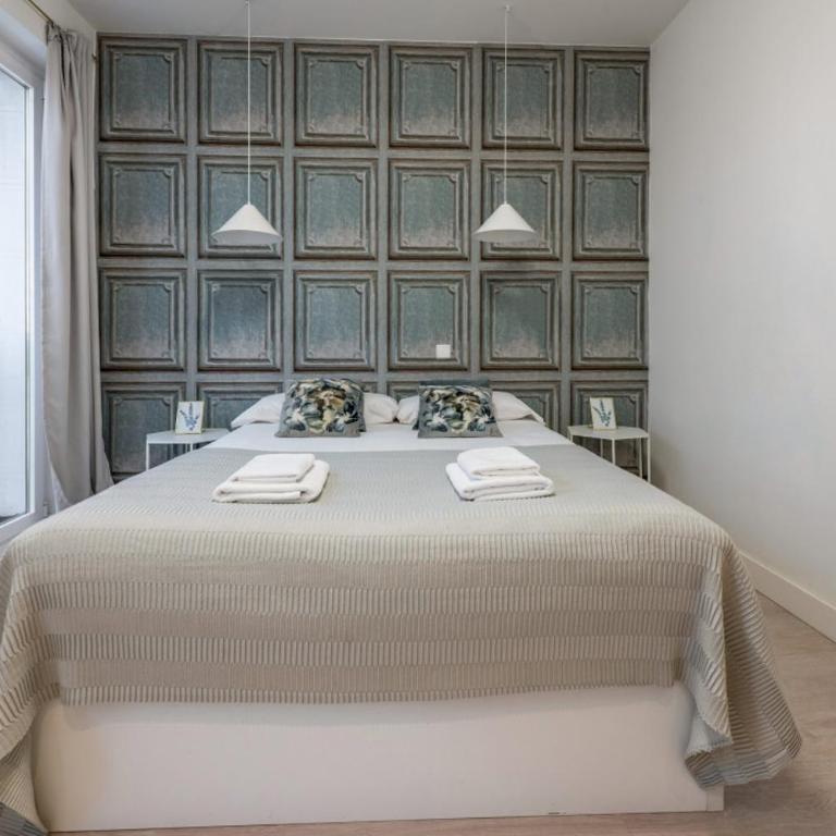 Modern Refurbished - 3Bedrooms 2Bathrooms - Goya - Three-Bedroom Apartment - 17