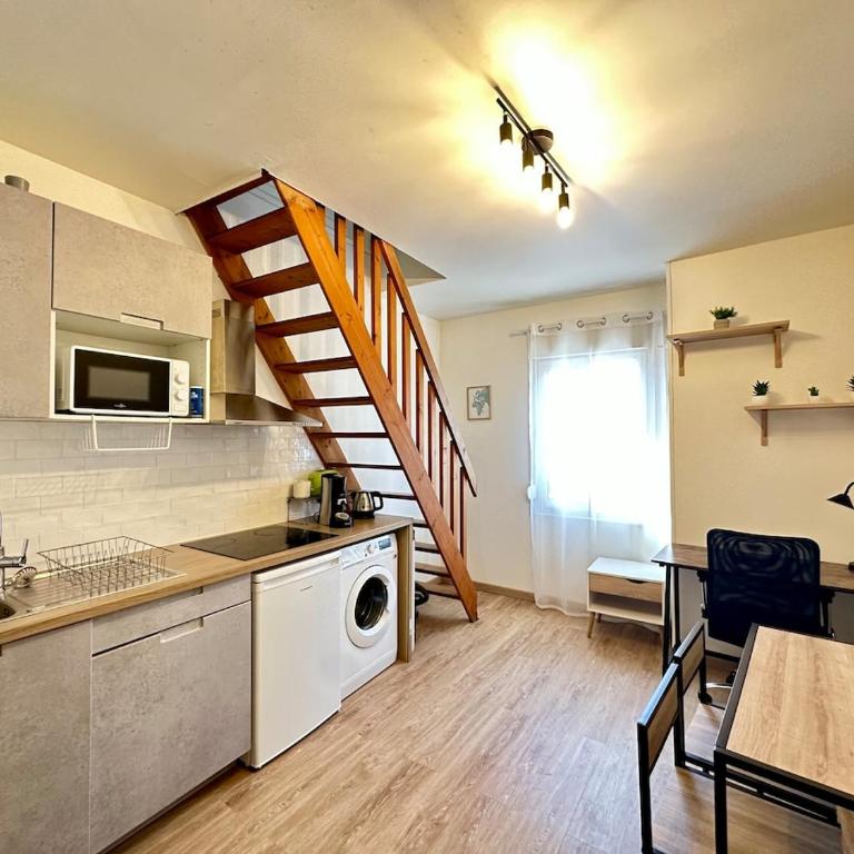 Duplex Aristide Briand 5 min gare-DABNB - Appartement 1 Chambre - 5