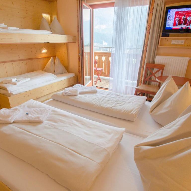 JUFA Hotel Gitschtal - Superior Vierbettzimmer - 4