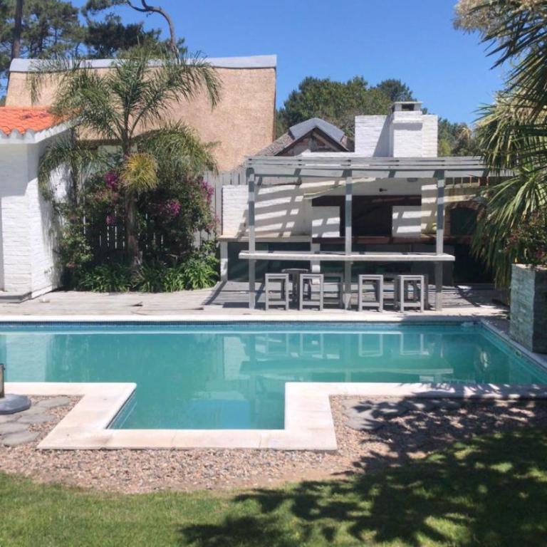 Casa Armonía - Four-Bedroom House - 13