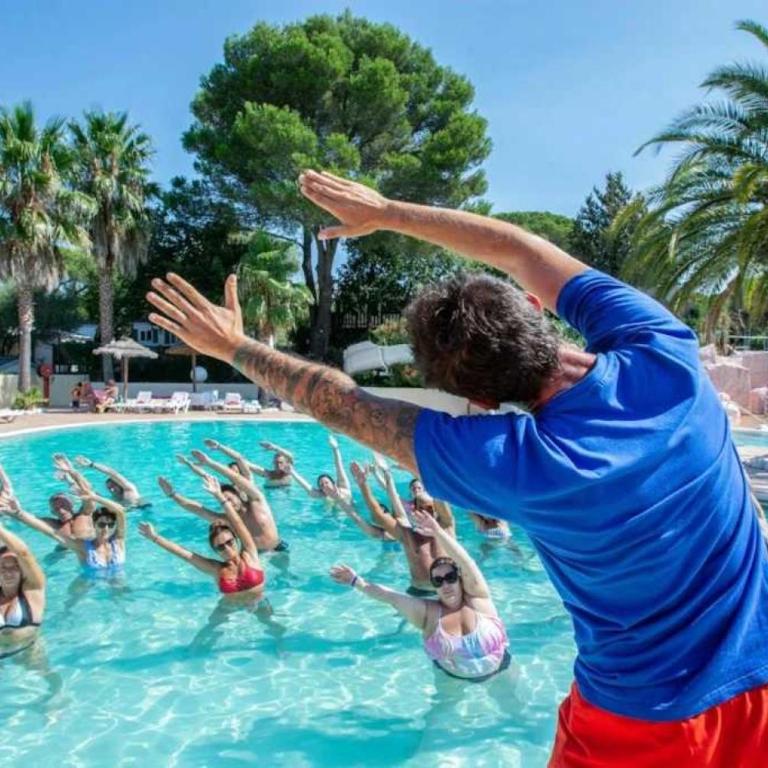 ZEcamping 3 étoiles avec parc aquatique - 3km des plages - Mobilheim mit 3 Schlafzimmern - 12