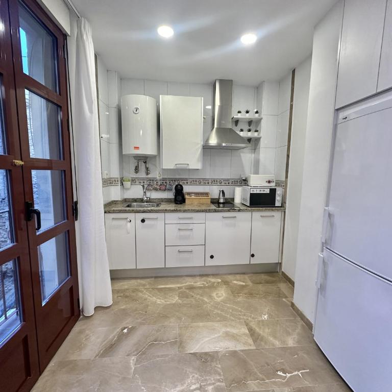 Colcha Suites by Medina Living - Two-Bedroom Apartment - 14