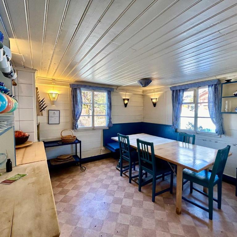 300 years old Chalet close to Center ski-lift - Haus mit 3 Schlafzimmern - 6