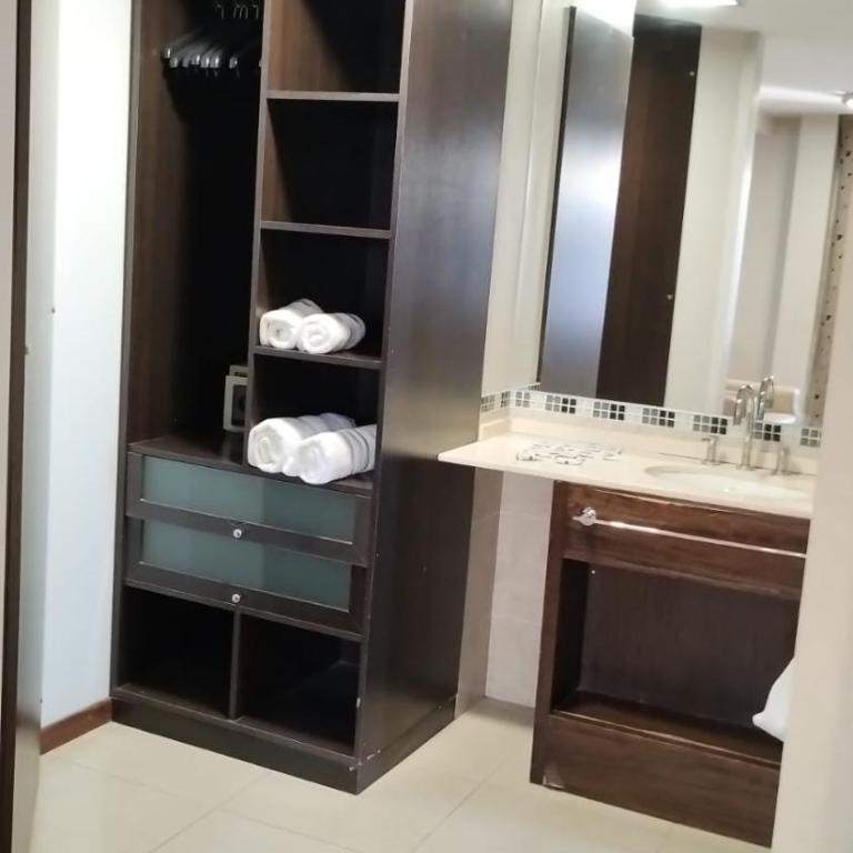 VMA Suites- Del Bono - Quadruple Room with Balcony - 4