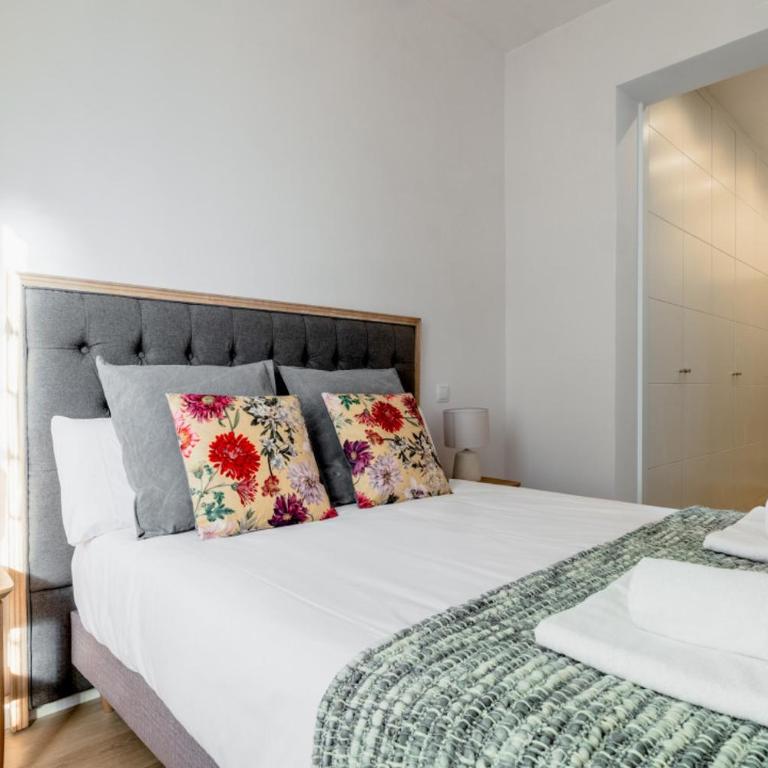 Modern and Bright - 3 Bedrooms 3 Bathrooms - Goya - Apartment - 12