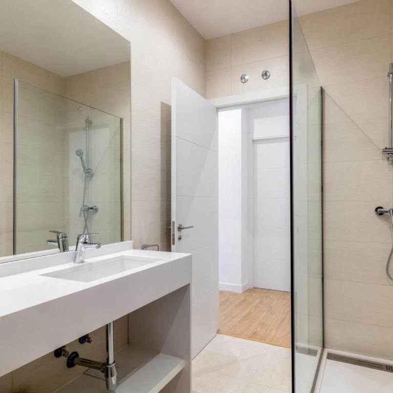 Modern and Bright - 3 Bedrooms 3 Bathrooms - Goya - Apartment - 24