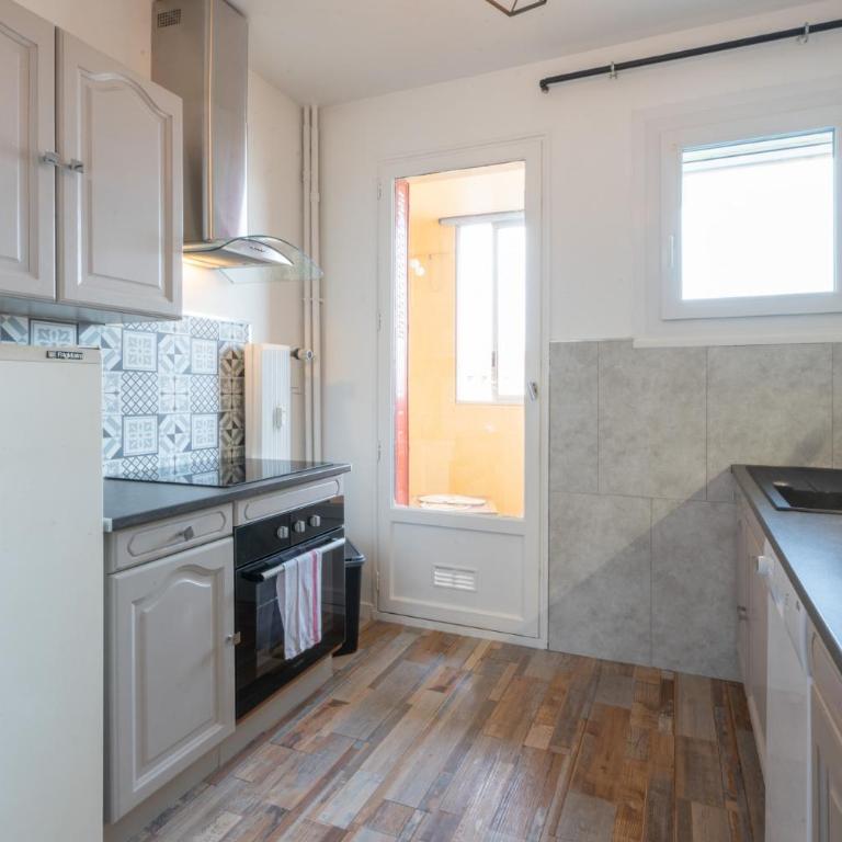 Bale 126 Appartement Mulhouse Stationnement Gratuit - Appartement 2 Chambres - 4