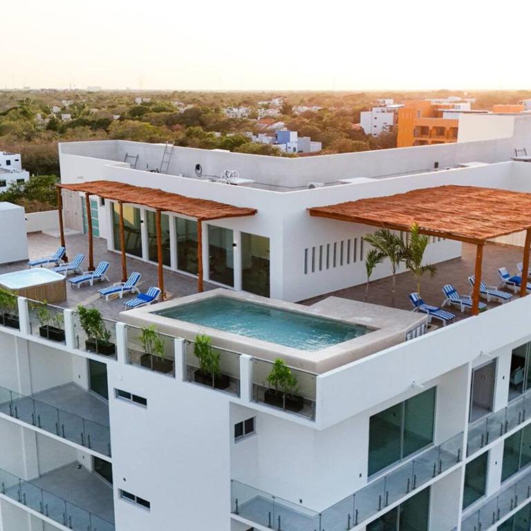 2 BD Suite with Balcony Gym Rooftop Pool - Apartment - 19