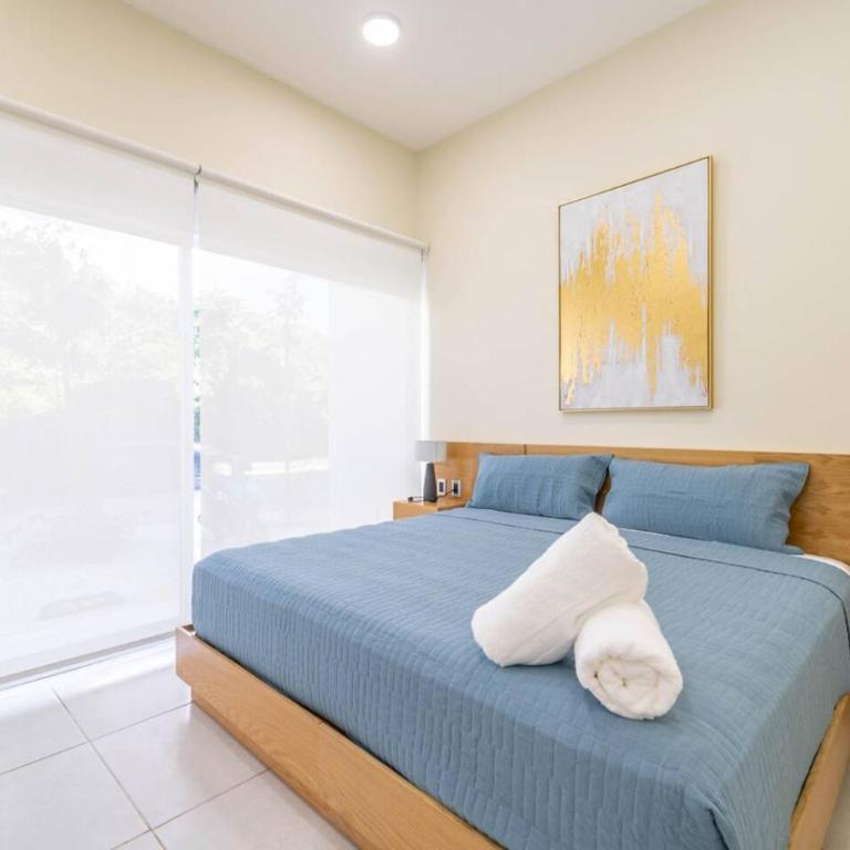 2 BD Suite with Balcony Gym Rooftop Pool - Apartment - 43