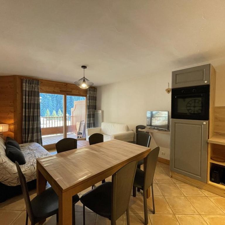 Appartement familial 6 pers. avec piscine, balcon et parking à Crest-Voland - Apartment mit 2 Schlafzimmern - 1