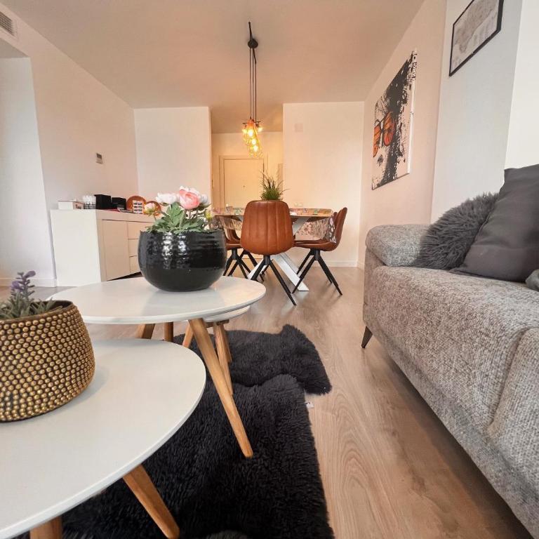 Urb. Albatros VII - Three-Bedroom Apartment - 4