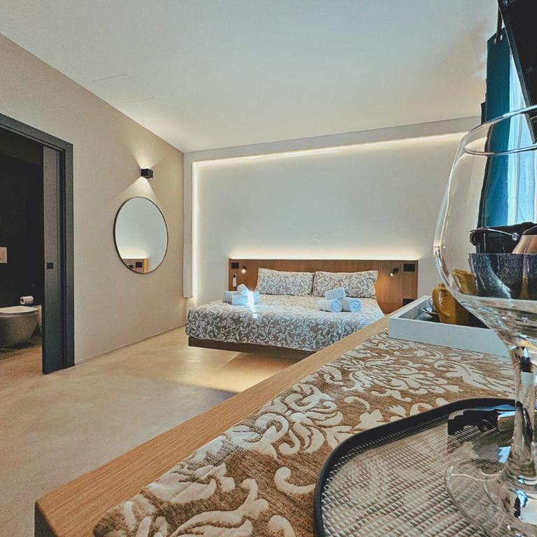 L'Opera - Luxury Apartment - Superior Quadruple Room - 14