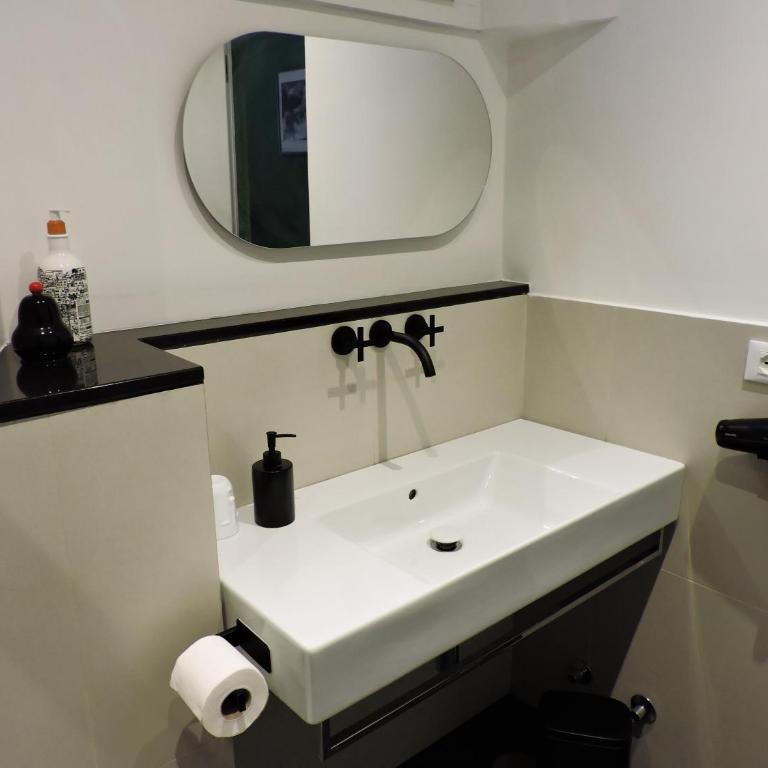 Art Lab Residence - Superior King Room - 20