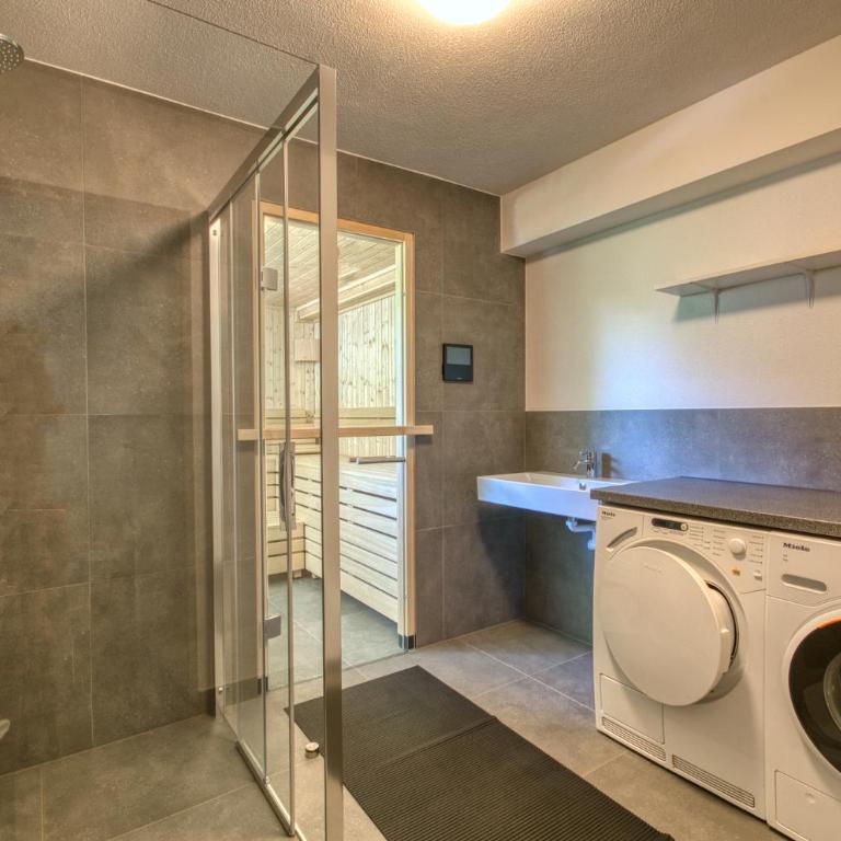 Chalet Lake View - by Alpen Apartments - Ferienhaus - 31