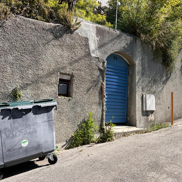 Petit paradis perché au coeur de Nice - Maison 2 Chambres - 33