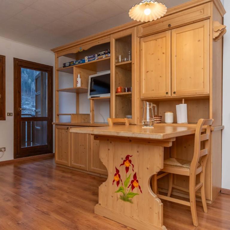 Suite Monte Pelsa - Monolocale con Balcone - 2