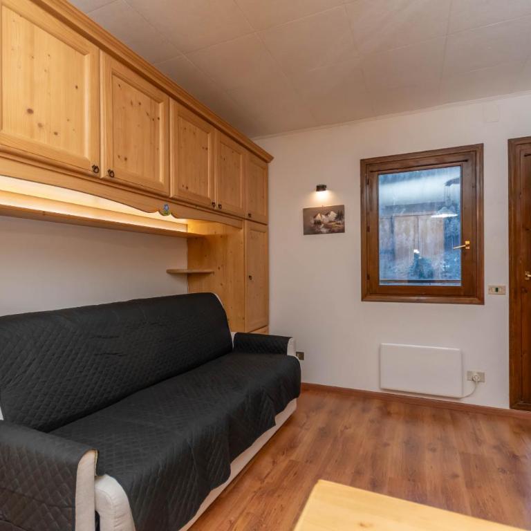 Suite Monte Pelsa - Monolocale con Balcone - 4