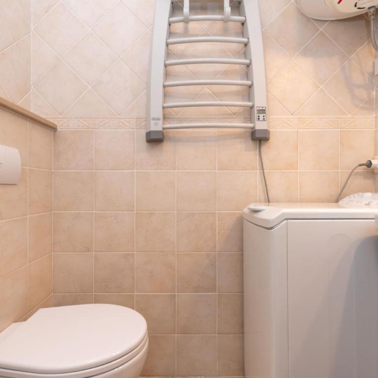 Suite Monte Pelsa - Monolocale con Balcone - 12