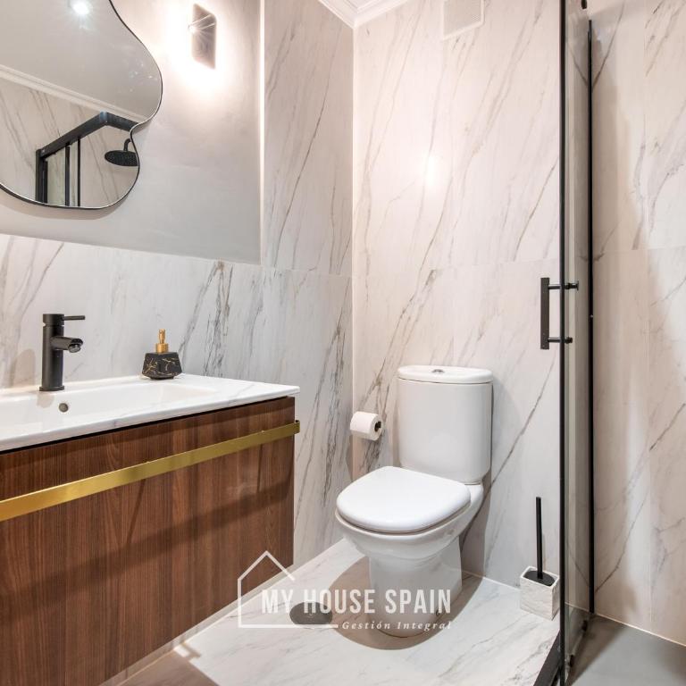 MyHouseSpain- Precioso piso Playa Poniente - Apartamento de 2 dormitorios - 10