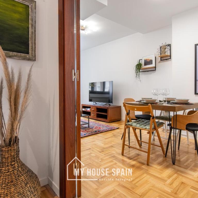MyHouseSpain- Precioso piso Playa Poniente - Apartamento de 2 dormitorios - 19