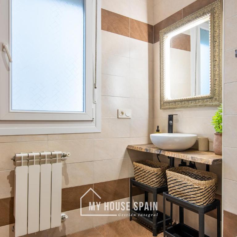 MyHouseSpain- Precioso piso Playa Poniente - Apartamento de 2 dormitorios - 20