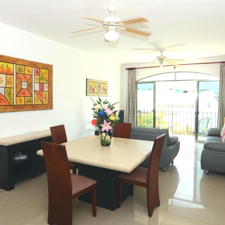 Rinconada del Mar APTS - Two-Bedroom Deluxe Apartment with Balcony - 2