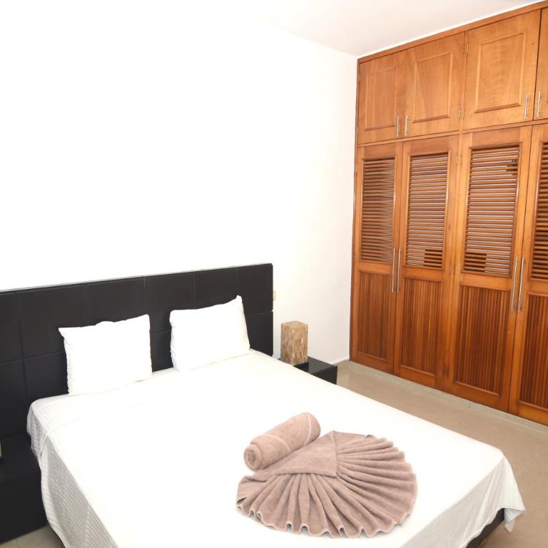 Rinconada del Mar APTS - Two-Bedroom Deluxe Apartment with Balcony - 3